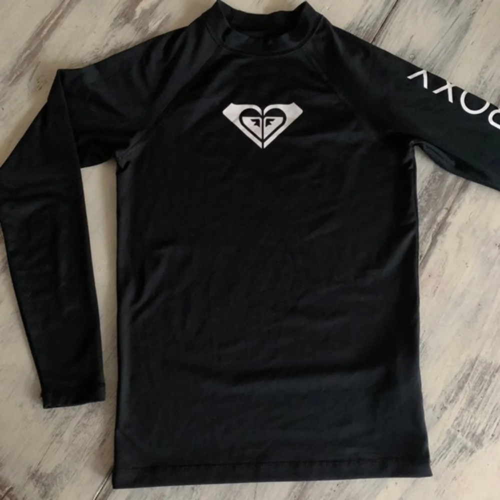 Black Roxy Rash Guard - Picture 2 of 6